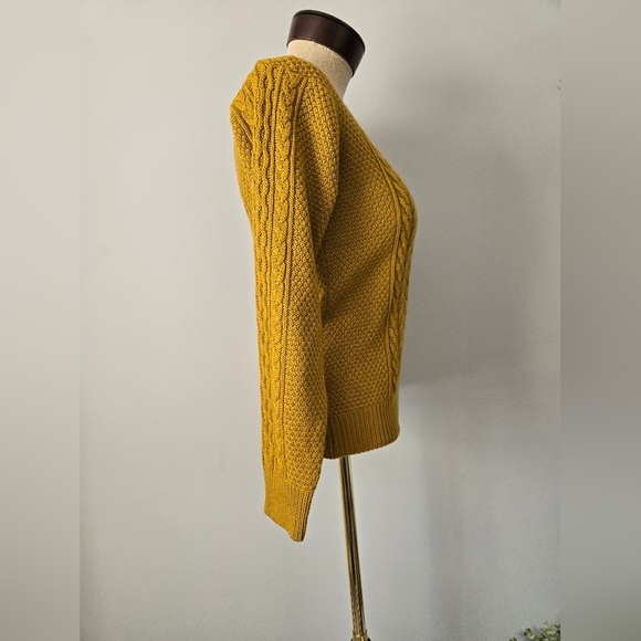 PARK AVENUE WOMEN Mustard Cable Knit Long Sleeved Sweater. Size 8 UK/4 US - Picture 5 of 12